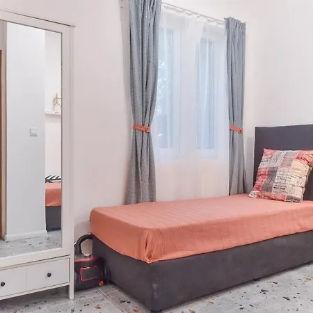 Bright 2bd Center - Ac & Fast Wi-fi By Flat Mаnager *