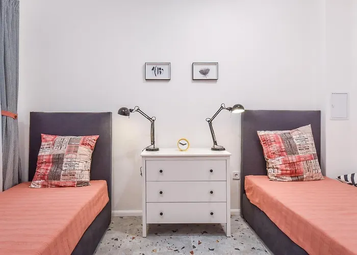 Cosy & Renovated 2bd Flat Near Vitoshka By Flat Mаnager Sofía